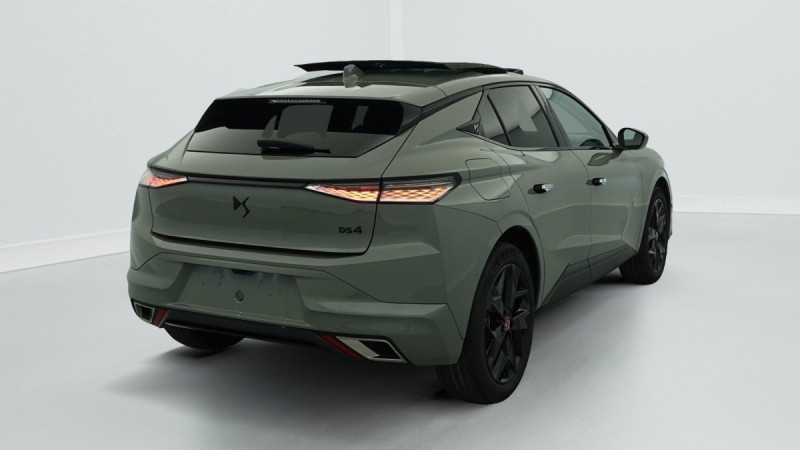 Photo 7 de l'offre de DS DS4 PureTech 130 EAT8 Performance Line+ à 22264€ chez Carlyss automobiles Vitré
