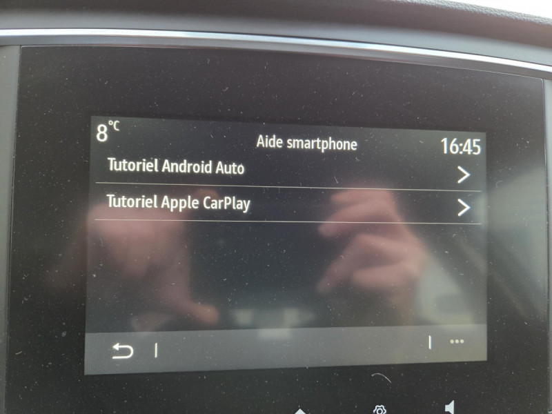 Photo 14 de l'offre de Renault Mégane Berline (4) Business TCe 115 FAP -21N à 16290€ chez Carlyss automobiles Vitré