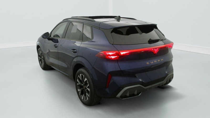 Photo 5 de l'offre de Cupra Terramar 1.5 eTSI Hybrid 150 ch DSG7 V à 36998€ chez Carlyss automobiles Vitré