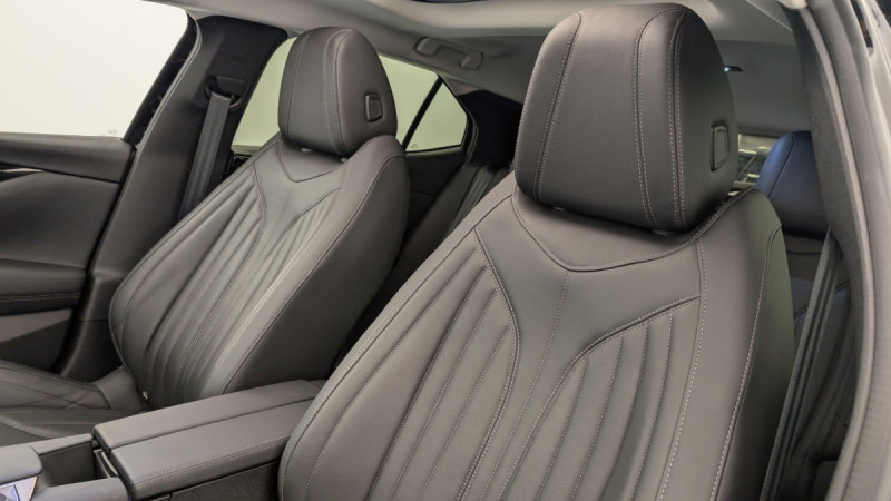 Photo 15 de l'offre de DS DS4 Hybride E-Tense 225 EAT8 Rivoli à 31912€ chez Carlyss automobiles Vitré