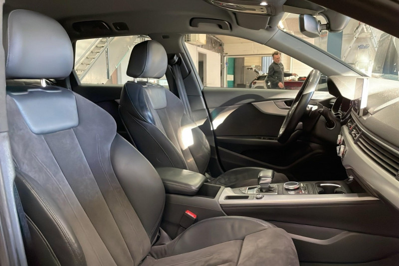 Photo 9 de l'offre de AUDI A4 AVANT 2.0 TFSI 252 S TRONIC 7 DESIGN à 19998€ chez Carlyss automobiles Vitré