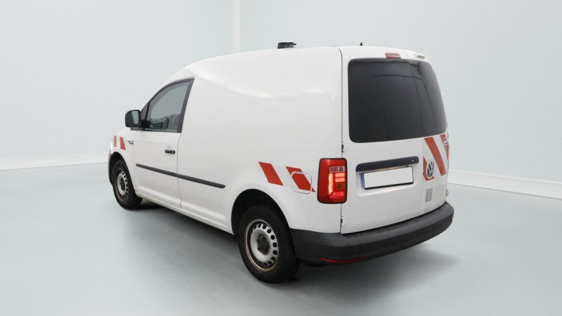 Photo 4 de l'offre de VOLKSWAGEN Caddy Van 1.4 TGI 110 GNV DSG6 à 15657€ chez Carlyss automobiles Vitré