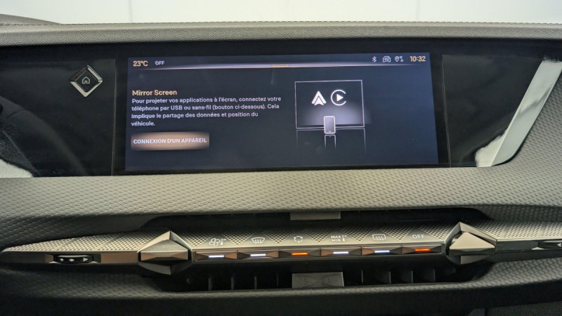 Photo 19 de l'offre de DS DS4 PureTech 130 EAT8 Rivoli à 22620€ chez Carlyss automobiles Vitré