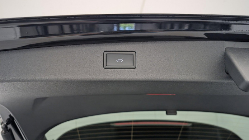 Photo 13 de l'offre de VOLKSWAGEN TIGUAN NOUVEAU 1.5 eTSI 150CV DSG7 LIFE PLUS à 39498€ chez Carlyss automobiles Vitré