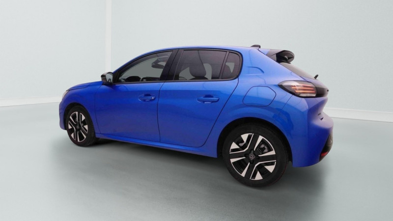 Photo 3 de l'offre de PEUGEOT 208 208 1.2 PURETECH 100CH ALLURE à 19298€ chez Carlyss automobiles Vitré