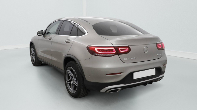 Photo 4 de l'offre de MERCEDES-BENZ GLC COUPE GLC COUPÉ 300 E 9G-TRONIC 4MATIC AMG LINE à 53198€ chez Carlyss automobiles Vitré