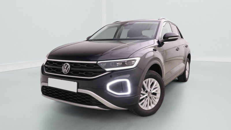Photo 1 de l'offre de VOLKSWAGEN T-roc 1.0 TSi 115 Life à 27698€ chez Carlyss automobiles Vitré