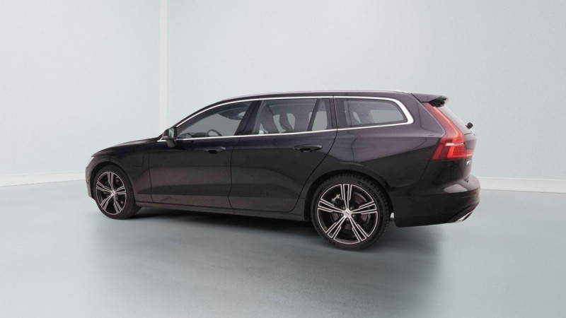 Photo 4 de l'offre de VOLVO V60 T6 AWD Recharge Inscription à 38155€ chez Carlyss automobiles Vitré