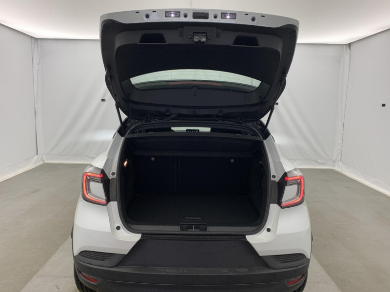 Photo 11 de l'offre de RENAULT CAPTUR TCe 90 ch Evolution à 19998€ chez Carlyss automobiles Vitré