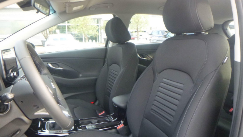 Photo 12 de l'offre de HYUNDAI I30 1.0 T-GDi 100 BVM Creative à 22998€ chez Carlyss automobiles Vitré