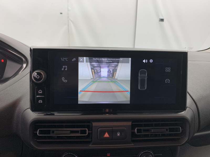 Photo 15 de l'offre de PEUGEOT Partner Fourgon M 650 KG BLUEHDI 130 S&S EAT8 à 21837€ chez Carlyss automobiles Vitré