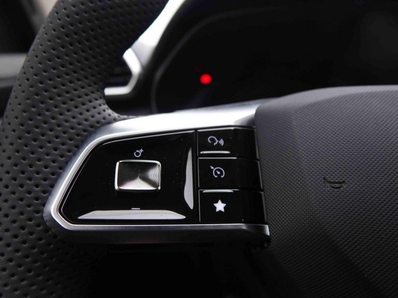 Photo 32 de l'offre de MG Motor ZS 1.5i 115 Comfort à 23498€ chez Carlyss automobiles Vitré