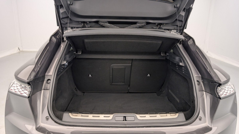 Photo 11 de l'offre de DS DS4 PureTech 130 EAT8 Rivoli à 22506€ chez Carlyss automobiles Vitré