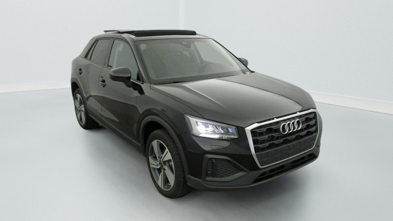Photo 1 de l'offre de AUDI Q2 35 TFSI 150 S tronic 7 Design à 37098€ chez Carlyss automobiles Vitré