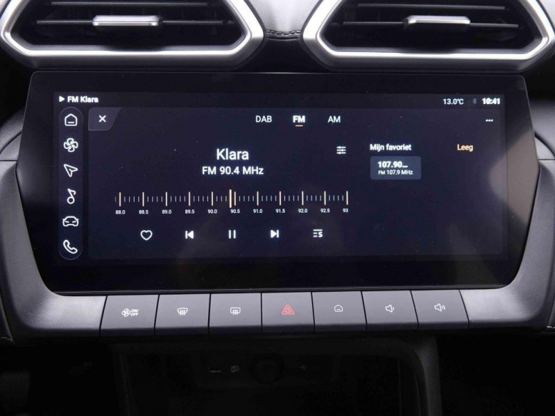 Photo 10 de l'offre de MG Motor ZS 1.5i 115 Comfort à 23498€ chez Carlyss automobiles Vitré