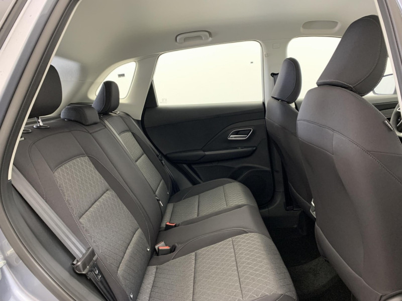 Photo 10 de l'offre de MG Motor ZS 1.5 L Hybrid+ 197 ch Comfort à 21998€ chez Carlyss automobiles Vitré