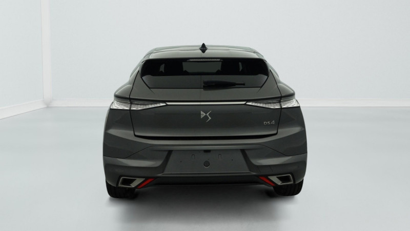 Photo 6 de l'offre de DS DS4 PureTech 130 EAT8 Rivoli à 23466€ chez Carlyss automobiles Vitré