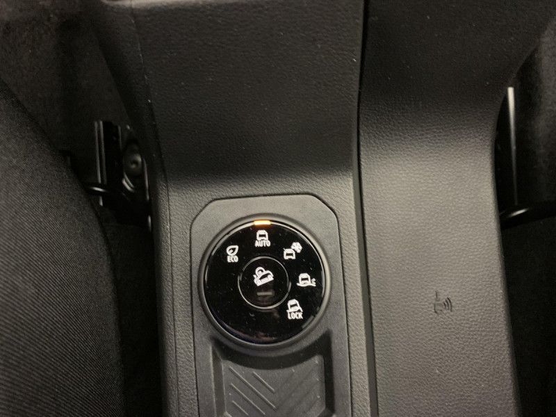 Photo 16 de l'offre de DACIA DUSTER TCe 130 4x4 Expression à 24998€ chez Carlyss automobiles Vitré