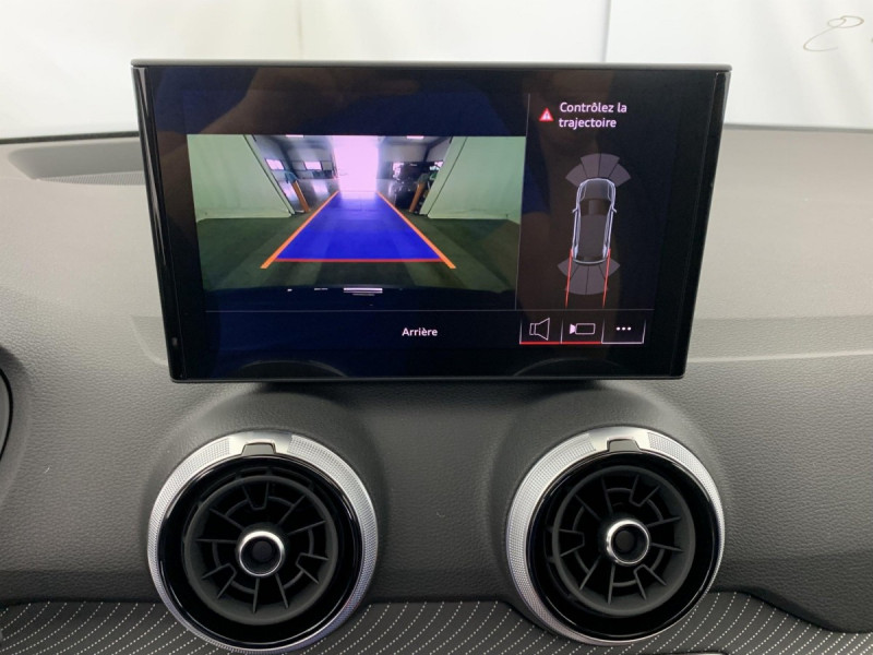 Photo 16 de l'offre de AUDI Q2 35 TDI 150 S tronic 7 Design à 36998€ chez Carlyss automobiles Vitré