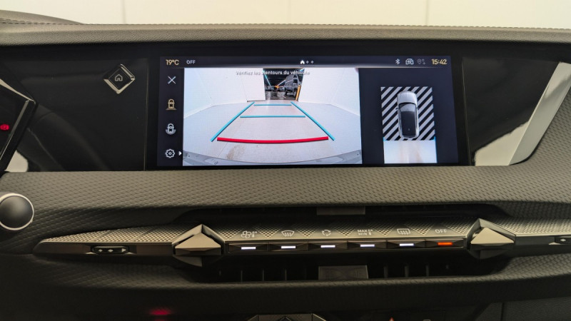 Photo 18 de l'offre de DS DS4 PureTech 130 EAT8 Rivoli à 24972€ chez Carlyss automobiles Vitré