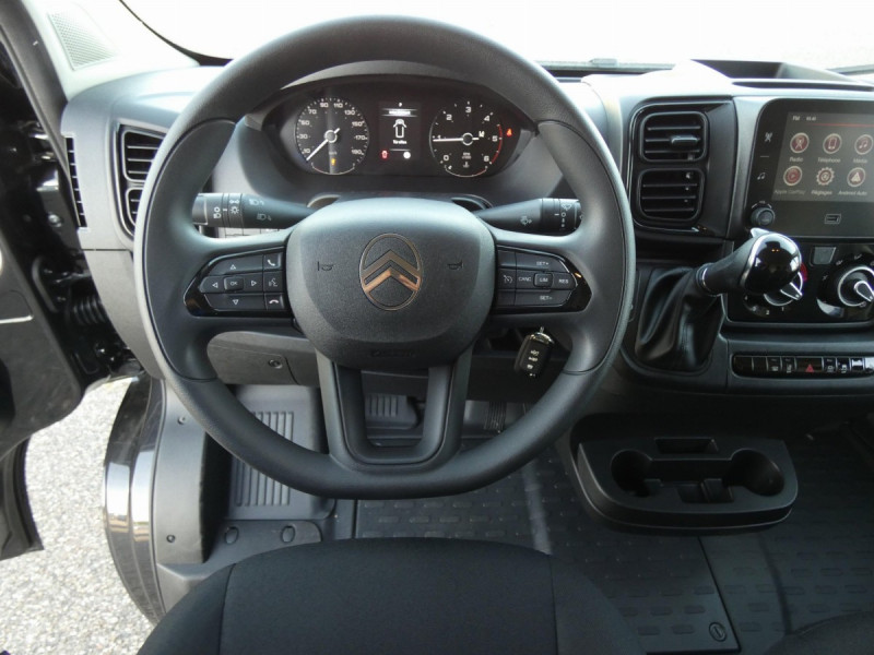 Photo 10 de l'offre de CITROEN Jumper Fourgon TOLE 35 L2H2 140 S&S BVM6 à 28557€ chez Carlyss automobiles Vitré