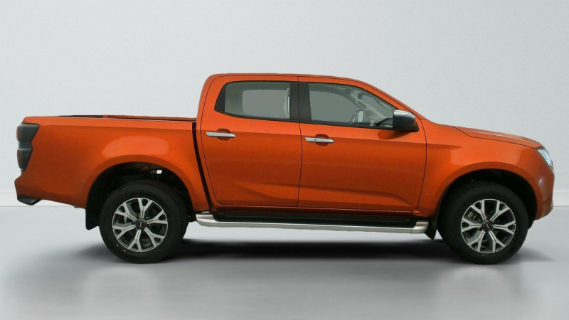 Photo 8 de l'offre de ISUZU D-MAX N60 CREW CAB 1.9 164 CH 4X4 BVA F à 50597€ chez Carlyss automobiles Vitré