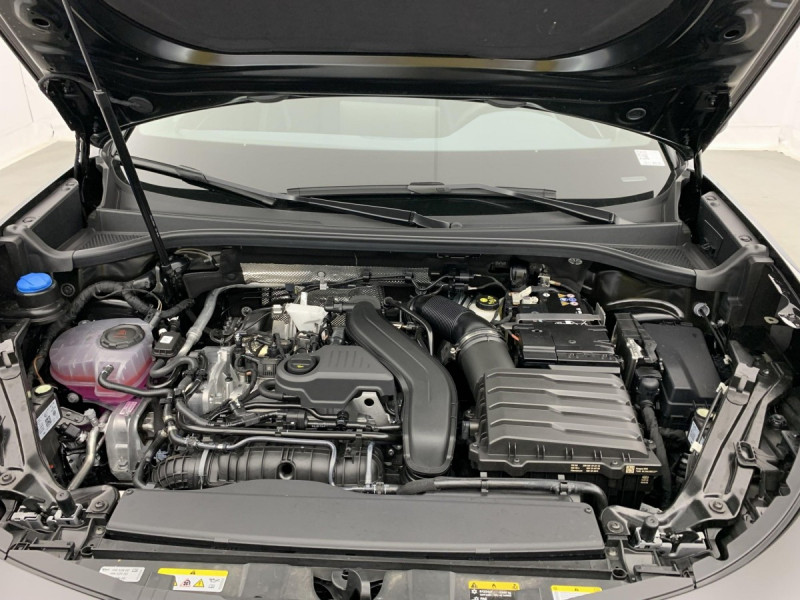 Photo 26 de l'offre de Cupra Terramar 1.5 eTSI Hybrid 150 ch DSG7 V à 36998€ chez Carlyss automobiles Vitré