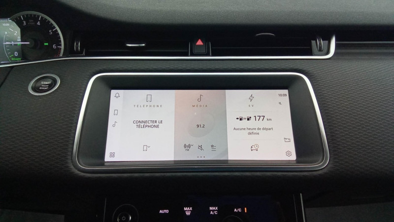 Photo 8 de l'offre de LAND-ROVER Range Rover Evoque Range Rover Evoque Mark II P300e PHEV AWD BVA8 à 33598€ chez Carlyss automobiles Vitré