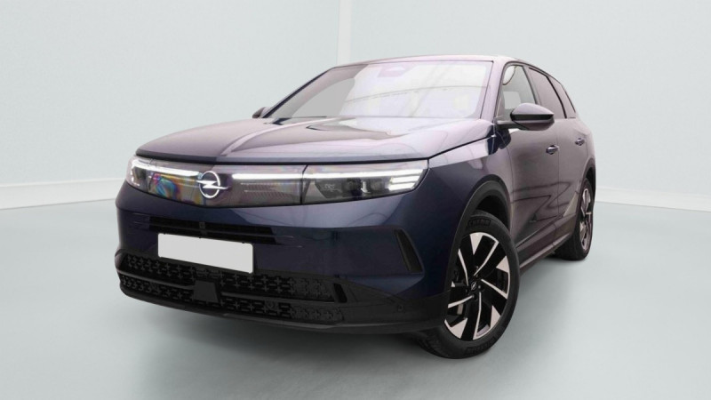 Photo 1 de l'offre de OPEL Grandland 1.2 T Hybrid 145 GS à 35898€ chez Carlyss automobiles Vitré