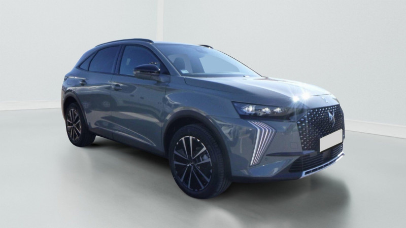 Photo 2 de l'offre de DS DS7 BlueHDi 130 EAT8 Pallas à 34987€ chez Carlyss automobiles Vitré