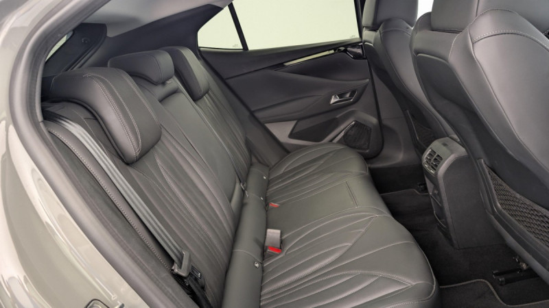 Photo 10 de l'offre de DS DS4 PureTech 130 EAT8 Rivoli à 24015€ chez Carlyss automobiles Vitré