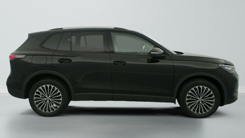 Photo 7 de l'offre de VOLKSWAGEN TIGUAN NOUVEAU 1.5 eTSI 150CV DSG7 LIFE PLUS à 39498€ chez Carlyss automobiles Vitré