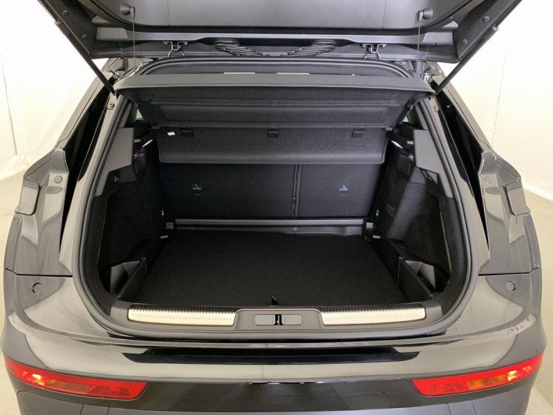 Photo 12 de l'offre de DS DS7 BlueHDi 130 EAT8 Pallas à 33598€ chez Carlyss automobiles Vitré