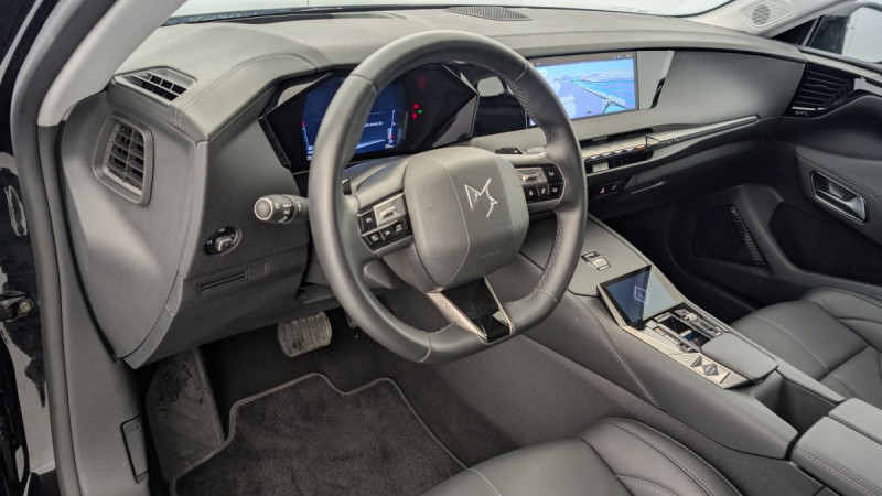 Photo 15 de l'offre de DS DS4 PureTech 130 EAT8 Rivoli à 23232€ chez Carlyss automobiles Vitré