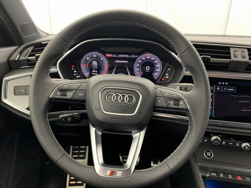 Photo 16 de l'offre de AUDI Q3 Sportback 35 TDI 150 ch S tronic 7 S line à 48598€ chez Carlyss automobiles Vitré