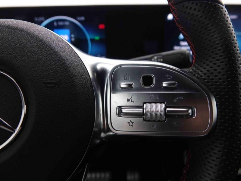 Photo 20 de l'offre de MERCEDES-BENZ CLA 200 163 DCT Shooting Brake AMG-Line à 40565€ chez Carlyss automobiles Vitré