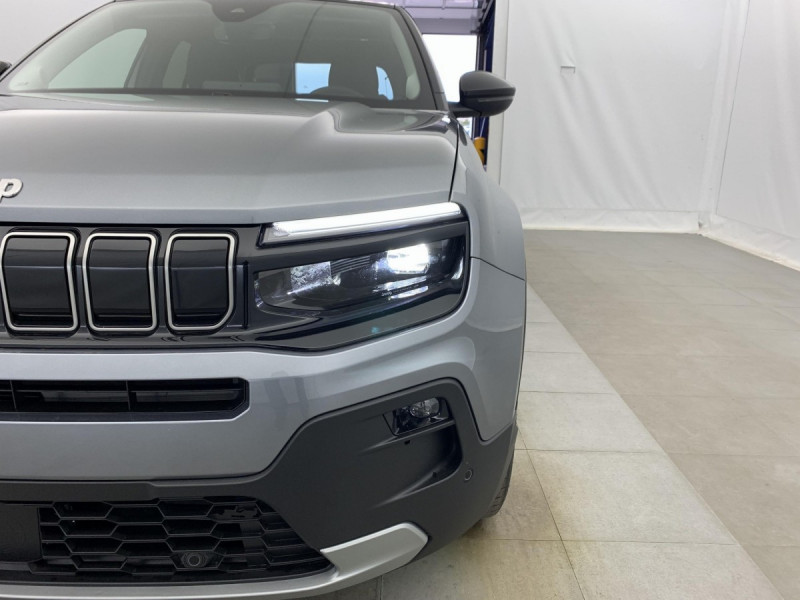 Photo 24 de l'offre de Jeep Avenger 1.2 Turbo T3 100 ch Summit à 23998€ chez Carlyss automobiles Vitré