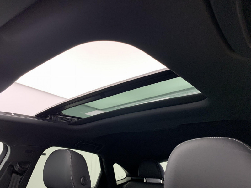 Photo 21 de l'offre de AUDI Q3 Sportback 35 TDI 150 ch S tronic 7 S line à 50098€ chez Carlyss automobiles Vitré