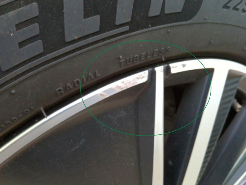 Photo 9 de l'offre de PEUGEOT 3008 Hybrid 225 e-EAT8 GT Pack à 23798€ chez Carlyss automobiles Vitré