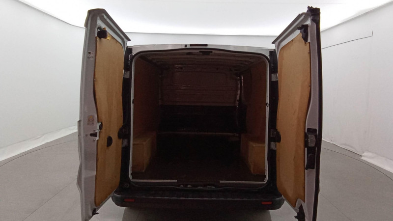 Photo 7 de l'offre de FIAT Talento Fourgon TALENTO FGN TOLE 1.3 LH1 1.6 MULTIJET 95 PACK PRO NAV à 22857€ chez Carlyss automobiles Vitré