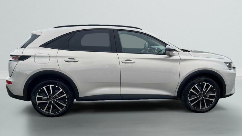 Photo 8 de l'offre de DS DS7 BlueHDi 130 EAT8 Pallas à 33598€ chez Carlyss automobiles Vitré