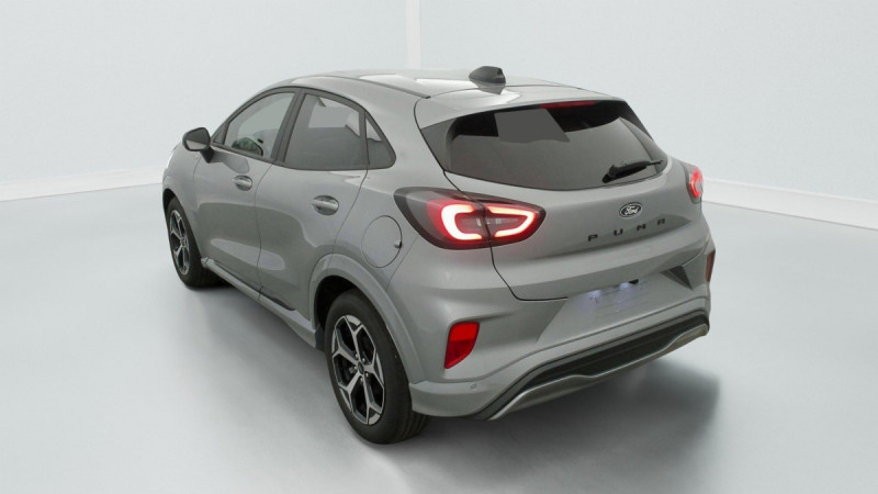 Photo 4 de l'offre de FORD PUMA 1.0 EcoBoost 125 ch mHEV S&S Powershift ST-Line à 23558€ chez Carlyss automobiles Vitré