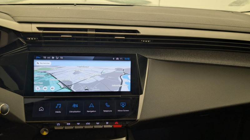 Photo 24 de l'offre de PEUGEOT 308 SW PureTech 130ch S&S BVM6 Allure à 20953€ chez Carlyss automobiles Vitré