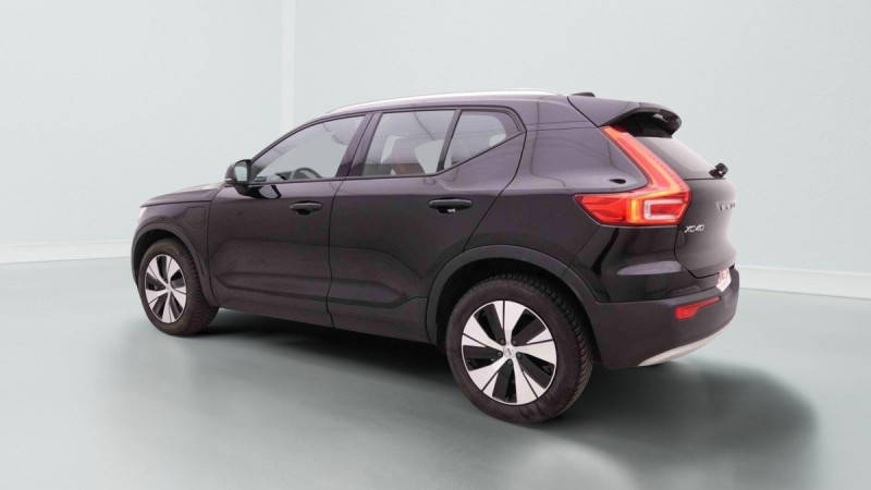 Photo 2 de l'offre de VOLVO XC40 1.5 T5 180 PHEV Momentum Pro à 28702€ chez Carlyss automobiles Vitré