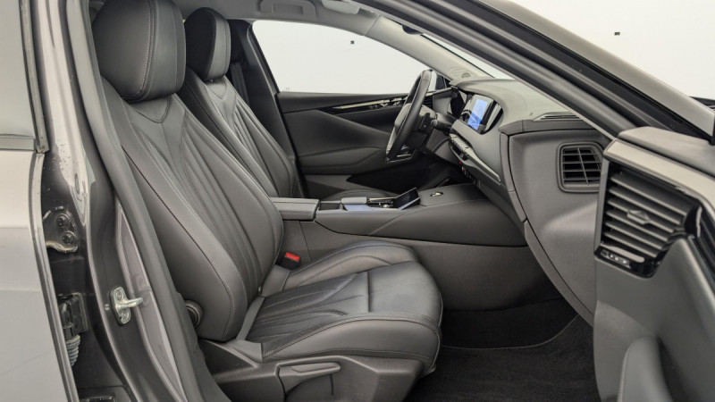 Photo 9 de l'offre de DS DS4 PureTech 130 EAT8 Rivoli à 22562€ chez Carlyss automobiles Vitré