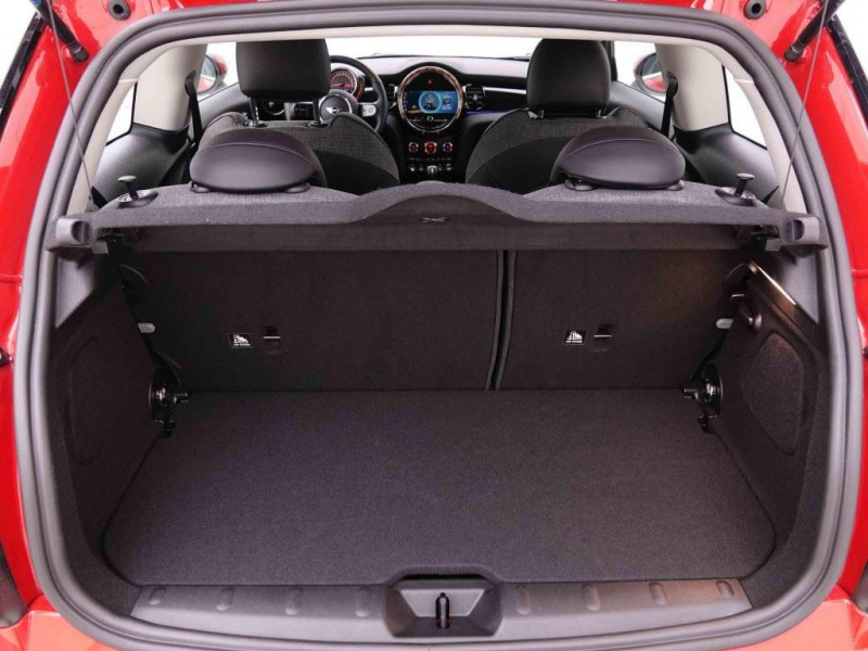 Photo 4 de l'offre de MINI One 1.5i Classic Trim à 21204€ chez Carlyss automobiles Vitré