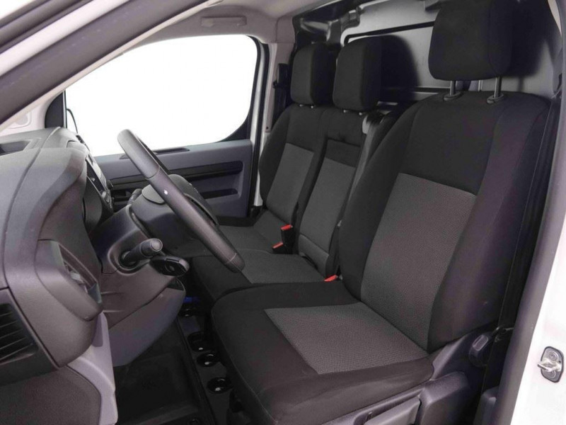 Photo 6 de l'offre de CITROEN JUMPY M-Blue  HDi 100 XL Lang à 23399€ chez Carlyss automobiles Vitré