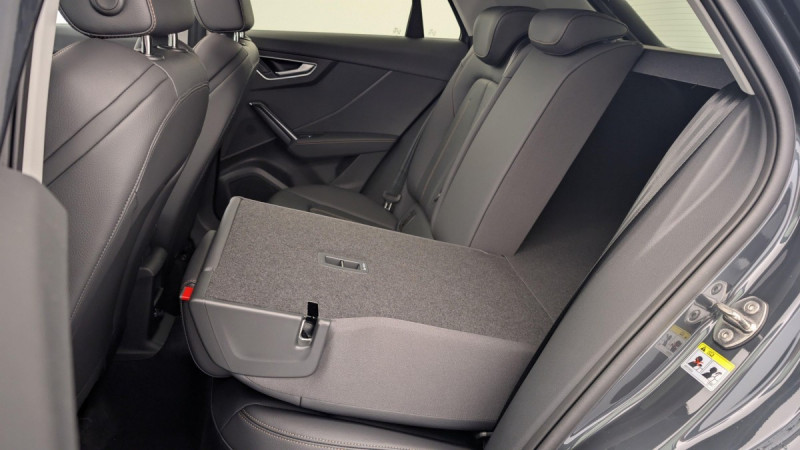 Photo 12 de l'offre de AUDI Q2 35 TDI 150 S tronic 7 Design à 38498€ chez Carlyss automobiles Vitré