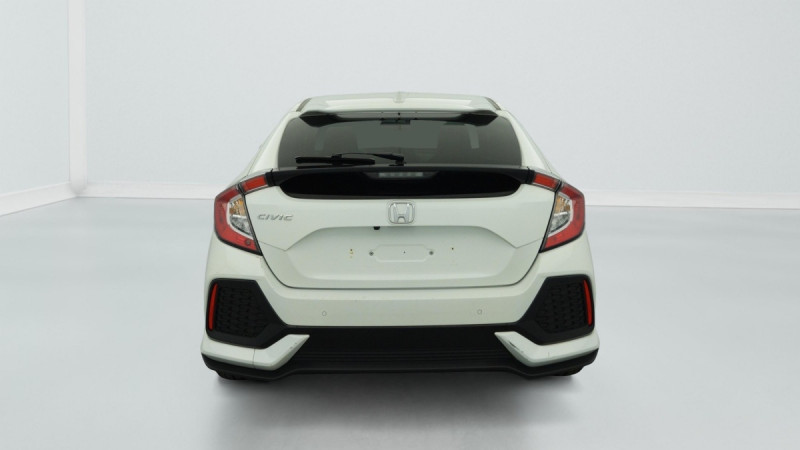 Photo 6 de l'offre de HONDA Civic 2018 CIVIC 1.0 I-VTEC 126 ELEGANCE à 14498€ chez Carlyss automobiles Vitré