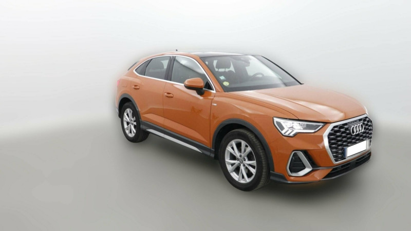 Photo 1 de l'offre de AUDI Q3 Sportback Q3 Sportback 35 TDI 150 ch S tronic 7 S line à 34598€ chez Carlyss automobiles Vitré